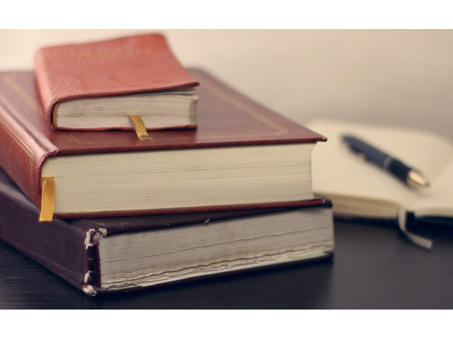 Convocatoria Premio al Trabajo Fin de Grado en materias de Distribución Comercial y Retail