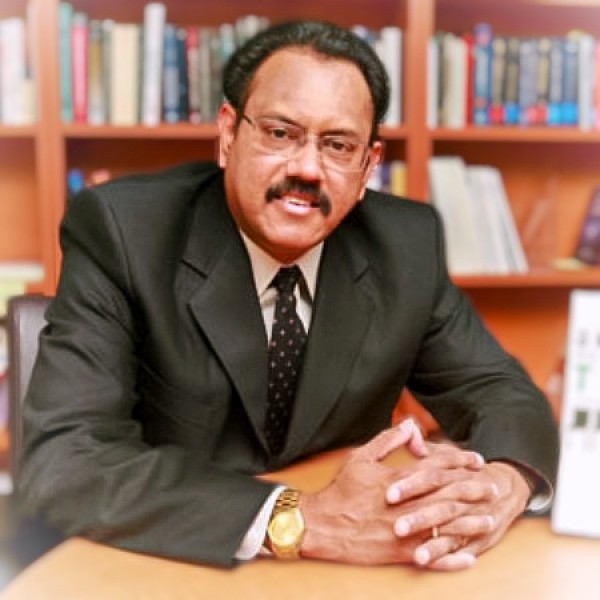 Dr. V. Kumar